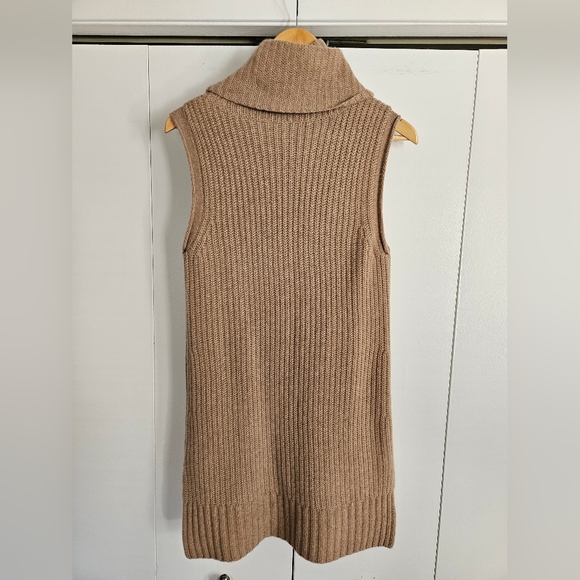Saks Fifth Ave Cashmere Tunic w/Cowl Neck Detail (M) - Picture 6 of 6